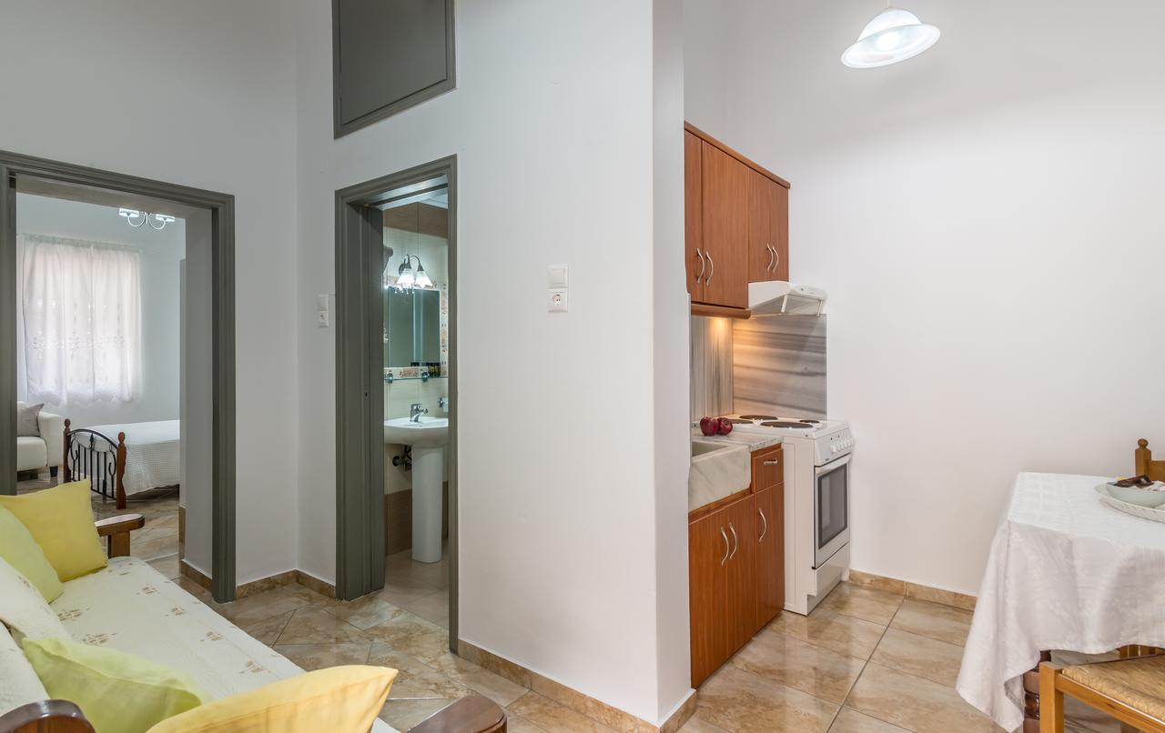 Milos Apartments Adamantas  Exterior photo