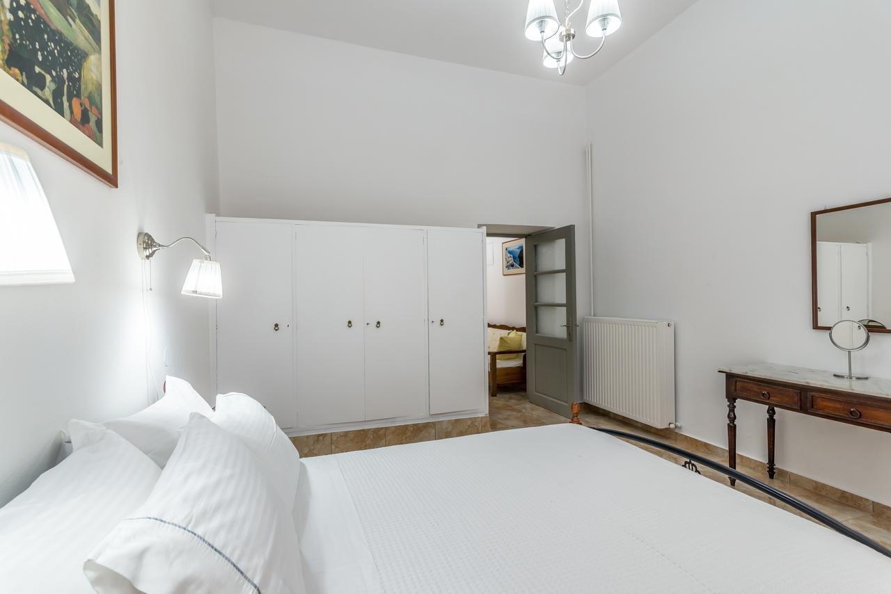 Milos Apartments Adamantas  Exterior photo
